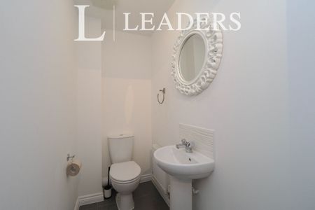 3 bedroom house to rent Horwood Drive, Nottingham, NG11 - Photo 5