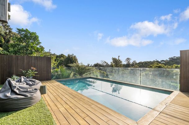 Modern Sophistication Meets Coastal Living, Waiheke Island! - Photo 1