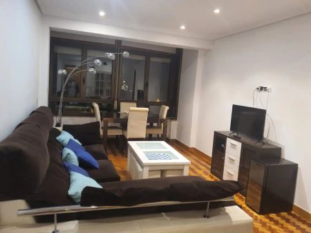 Piso de alquiler en Santander - Marques de la Hermida, Castilla - Hermida - Photo 2