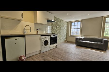 1 Bed Flat, Camden Road, NW1 - Photo 5