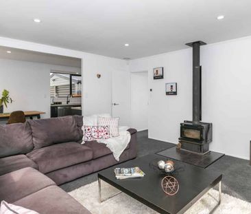 Freshly Renovated Family Home in the Heart of Nawton - Photo 4