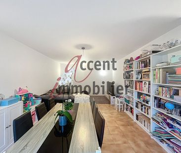 Caumont, centre : Maison de village T4 rénovée 99 m² avec terrasse ... - Photo 5