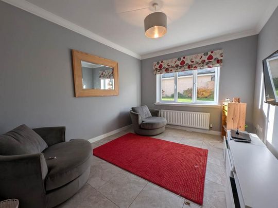 5 bedroom house to rent - Photo 1