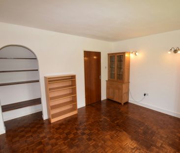Flat to rent on - Photo 5