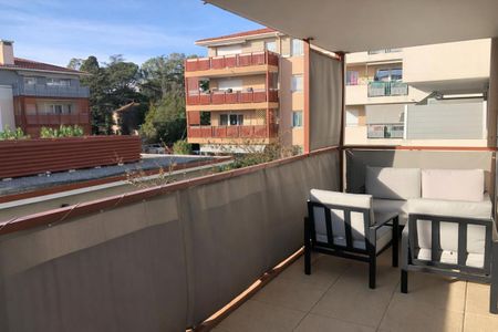 Location Appartement 2 pièces Meublé 54m² PUGET SUR ARGENS 83480 - Photo 3
