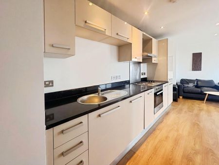 2 bedroom apartment to rent - Photo 4