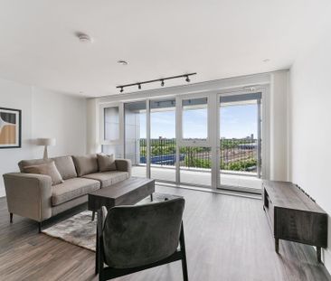 3 bedroom flat to rent - Photo 1