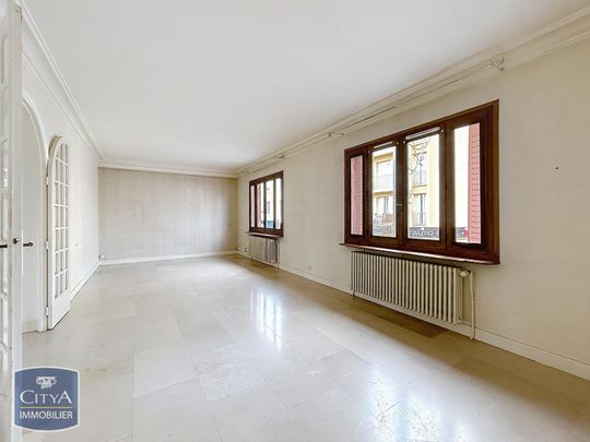 Location Appartement 3 pièces 76m² ST PRIEST 69800 - Photo 1