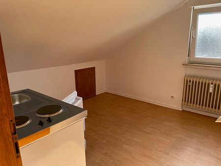 Ideal auch für WGs: Gemütliche und helle 2,5 Zimmer-Wohnung in Gießen Wieseck, Spitzwegring 40 - Photo 3