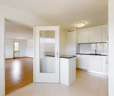 4.5 Zimmer, 102 m², 2. Stock - Foto 1