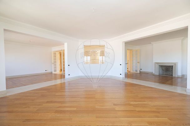 Apartamento T5 em Lisboa - Foto 1