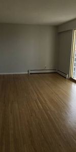 Well managed 2 bedrooms at Casa Bella available on Oct.5th , 2 - Photo 4