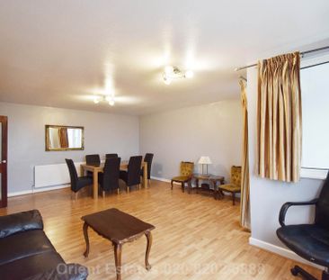 Price £1,800 pcm - Available Now - Part Furnished - Photo 3