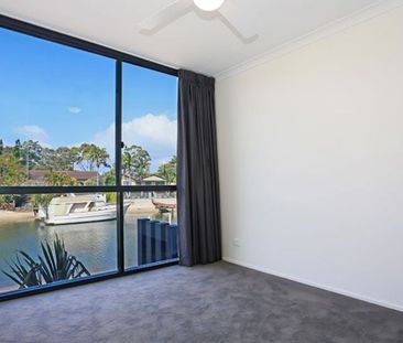 Two-bedroom unit with views of the Nerang River! - Photo 5