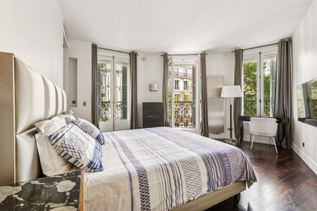 Location Appartement 6 pièces Meublé 165m² PARIS 8ème - Photo 5