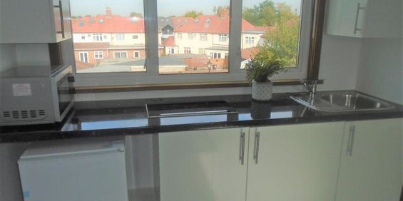 Studio to rent - Photo 3