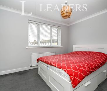2 bedroom house to rent Winchester Road, Bedford, Bedfordshire, MK42 - Photo 1