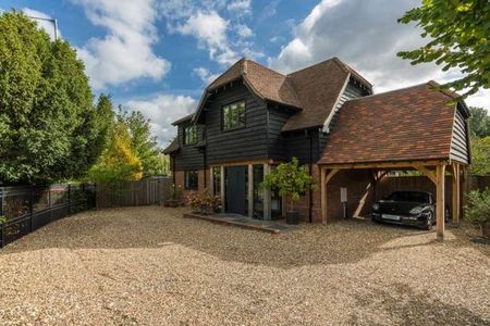 Aylesbury Road, Aston Clinton, HP22 - Photo 2