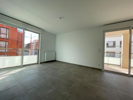 location Appartement T3 DE 57.4m² À TOULOUSE - Photo 2