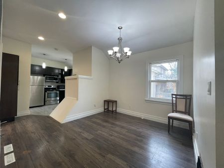 For Lease - 1561 Hurontario Street Unit# 1, Mississauga, Ontario - Photo 4