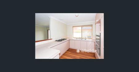 NEAT, CLEAN & VERY SPACIOUS! - Photo 4