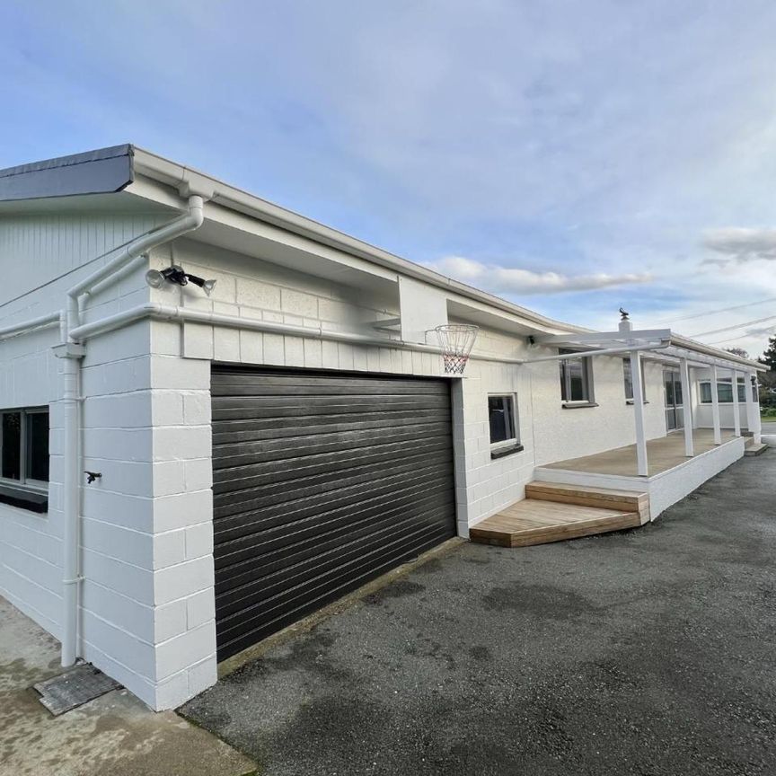 33 John Street, Otatara - Photo 1