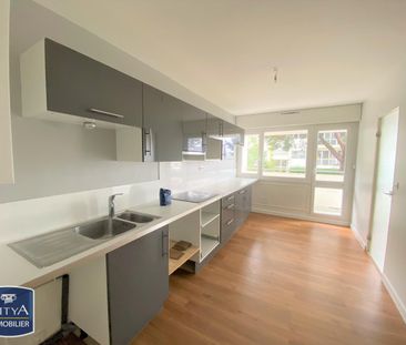 Location Appartement 4 pièces 86m² ORVAULT 44700 - Photo 4