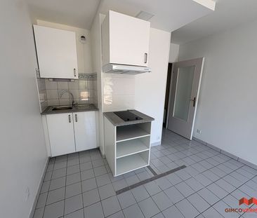 Location Appartement 1 pièce 23m² - Photo 3