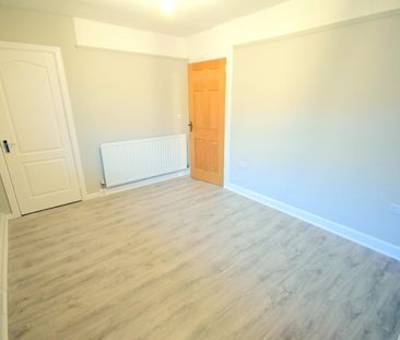 42 Greenore Street, BT68NF, Belfast - Photo 6