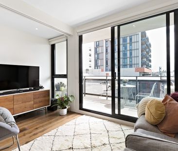 212/6 Mater St, Collingwood, Vic 3066 - Photo 2