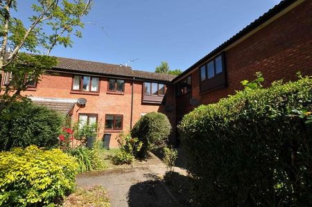 Cuthbury Gardens, Wimborne, BH21 - Photo 3