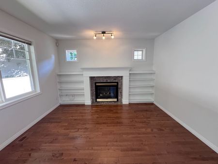 Lower Mission: 3 bed, 2.5 bath House - Photo 2
