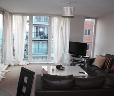 2 bedroom flat to rent - Photo 4