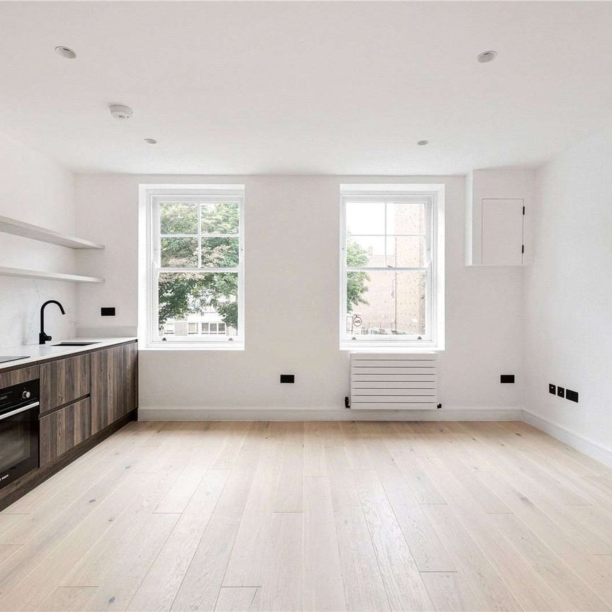 Bright and spacious 1 bedroom home with a private terrace. - Photo 1