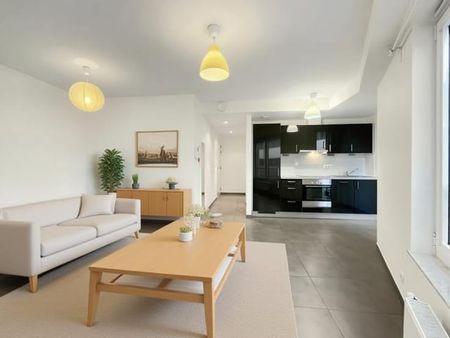 Appartement te huur - Foto 2