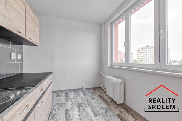 Pronájem bytu 2+1 56 m², Výškovická , Ostrava - Photo 1
