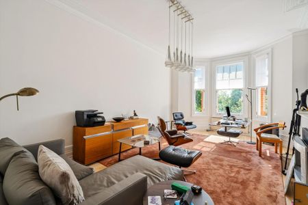 3 bedroom flat to rent - Photo 5