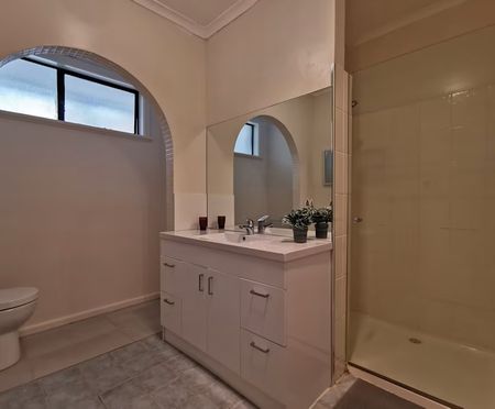 Share house in Bayswater - Photo 4