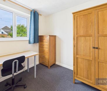 4 bedroom terraced house to rent - Photo 4