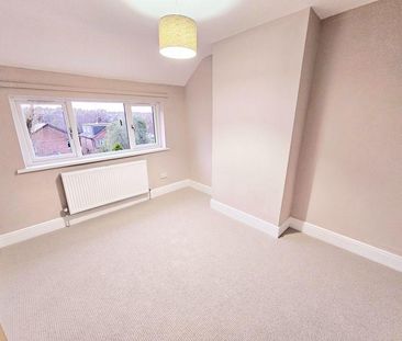 4 bedroom semi-detached house to rent - Photo 6