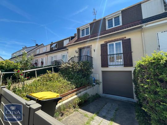 Location Maison 5 pièces 84m² BOISSY SOUS ST YON 91790 - Photo 1