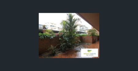 Modernised Apartment in Secure Complex - Photo 3