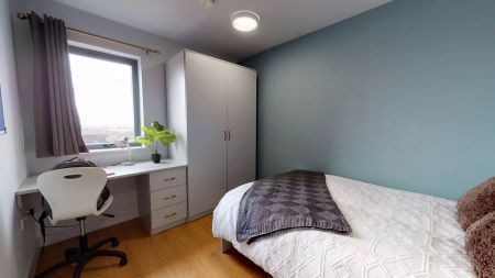 4-5 Bedroom Cluster Ensuite - Photo 4