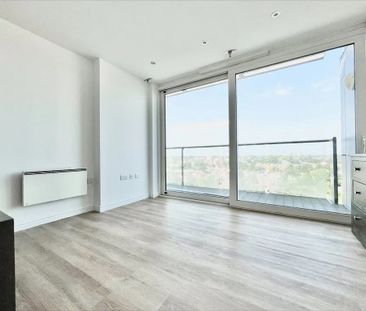 Prince Regent Road, Hounslow - Photo 1