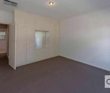 Unit 6/180 Fisher Street - Photo 2