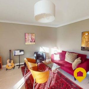 Superbe T3 avec ascenseur à Forbach! - Photo 2