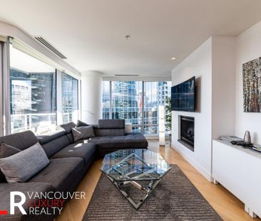 Condo in Downtown Vancouver, BC - Photo 1