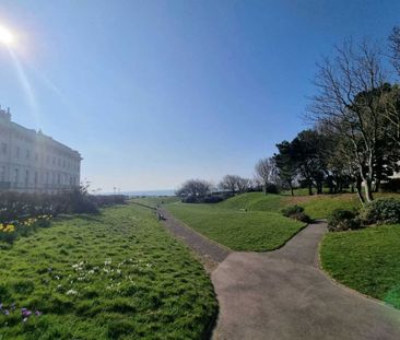 Adelaide Crescent, Hove - Photo 6