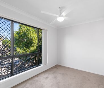 3/70 York Street, Coorparoo QLD 4151 - Townhouse For Rent | Domain - Photo 2