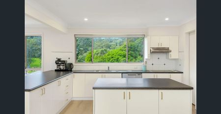 Immaculate Split-Level Home in the Prestigious Kings Estate - Photo 5